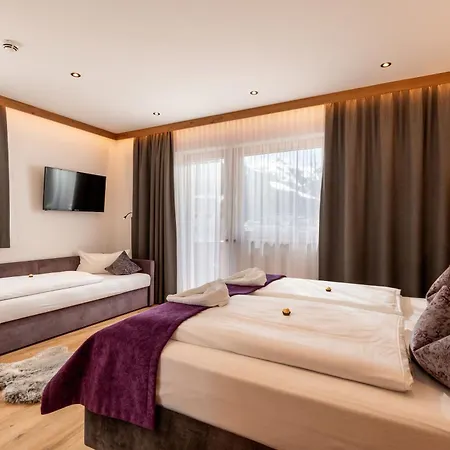 Hotel Alpinjuwel 3 Gerlos