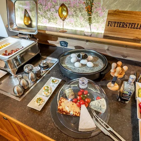 Alpinjuwel 3 3* 겔로스