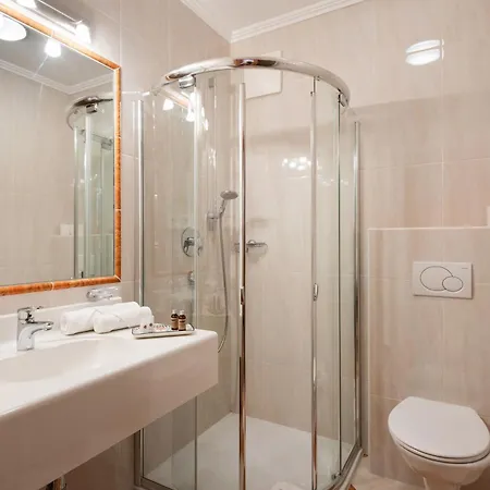 Alpinjuwel 3 Hotel 3*