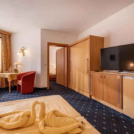 Hotel Alpinjuwel 3 Hotell Gerlos