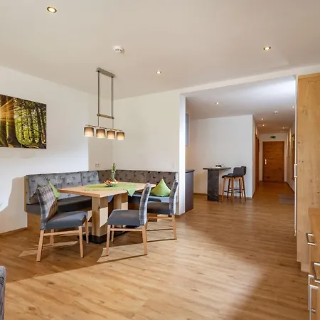 Hotel Alpinjuwel 3 Gerlos