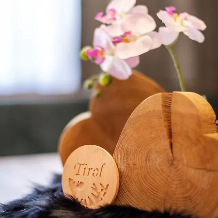 Alpinjuwel 3 3* 겔로스