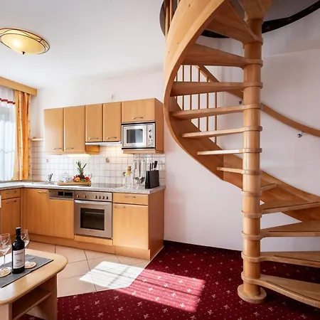 Hotell Hotel Alpinjuwel 3 3*