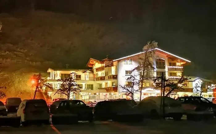 Hotel Alpinjuwel 3 3*