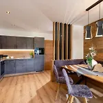 Hotel Alpinjuwel 3 Отель