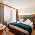 Hotel Andrea 3-sterne Superior 3*