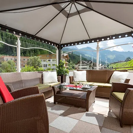 Hotell Hotel Alpinjuwel 3 3*