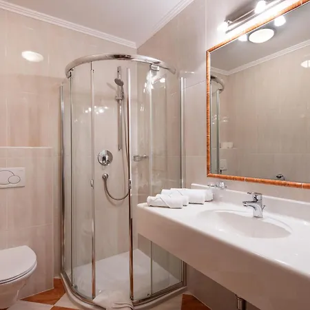 Hotel Alpinjuwel 3 Gerlos
